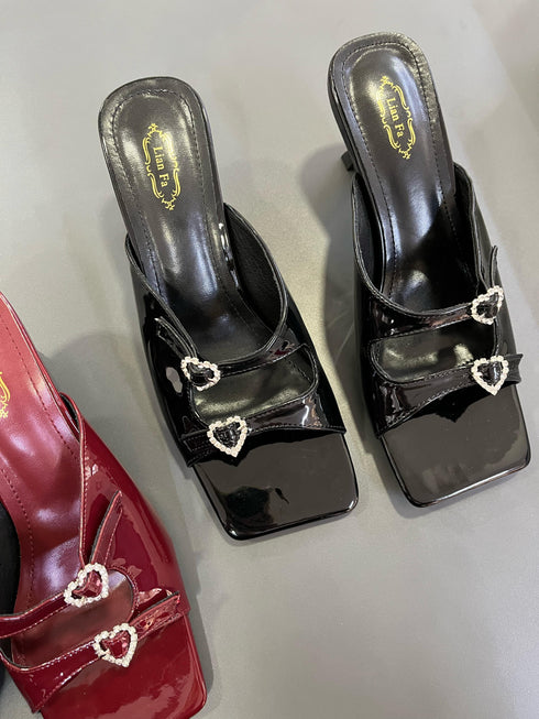 Double Straps Slid On Open Toe High Heel